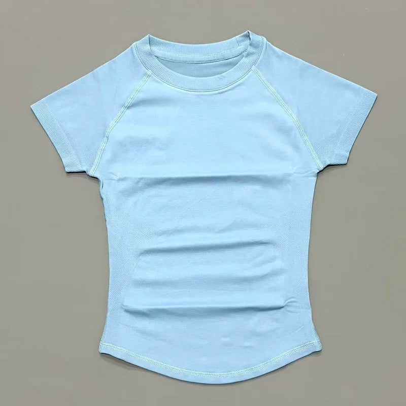 Women's Seamless Short Sleeve Workout Top for Yoga & Fitness